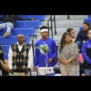 Meet your Posher, Thomas